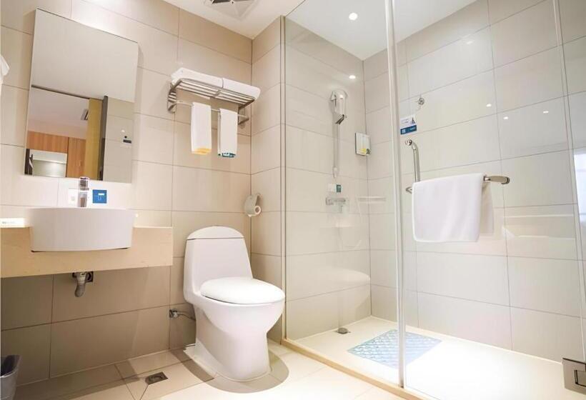 Hotel City Comfort Inn Wuhan East Lake Scenic Area Happy Valley