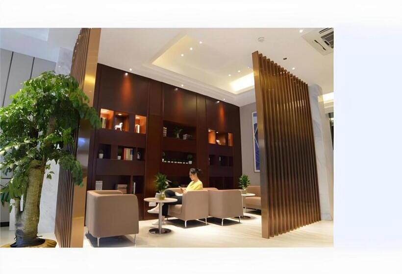 Hotel City Comfort Inn Wuhan East Lake Scenic Area Happy Valley