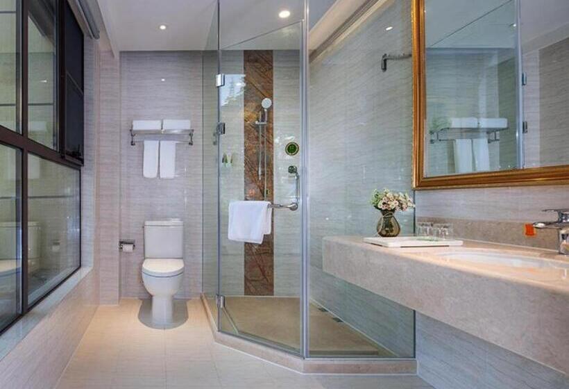 Vienna Hotel Kunming Beijing Road Chuanxin Gulou Metro Station