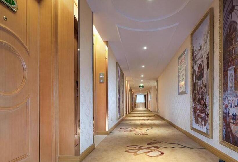 Vienna Hotel Kunming Beijing Road Chuanxin Gulou Metro Station