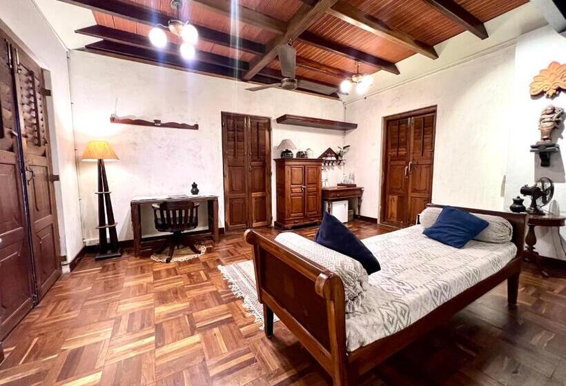 Nocleg ze śniadaniem Svarna