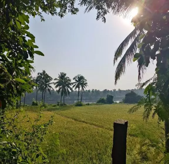 Aamiaismajoitus (B&B) Svarna