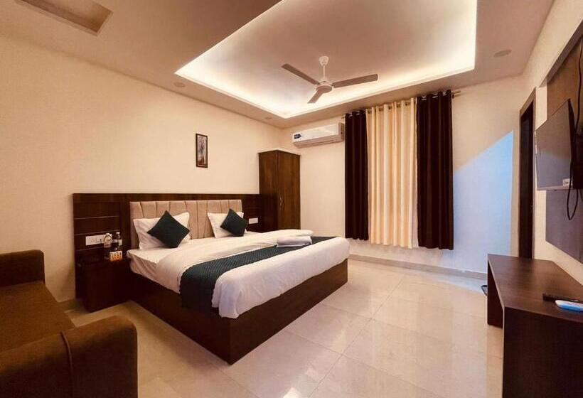 Aamiaismajoitus (B&B) Wooib Hotels, Haridwar