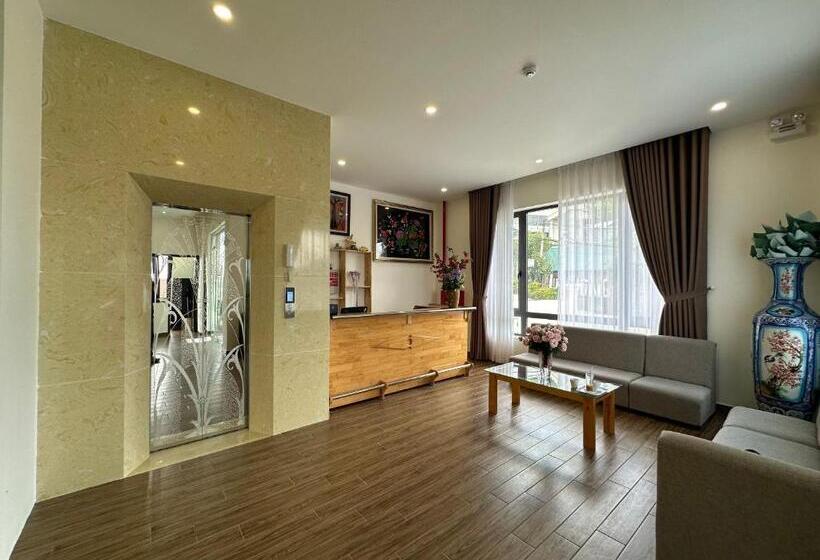 هتل Capital O 1208 Phong Van Villa