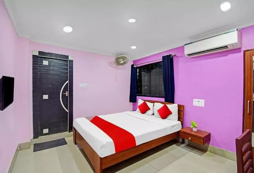 هتل Oyo Tower Shanavi Inn