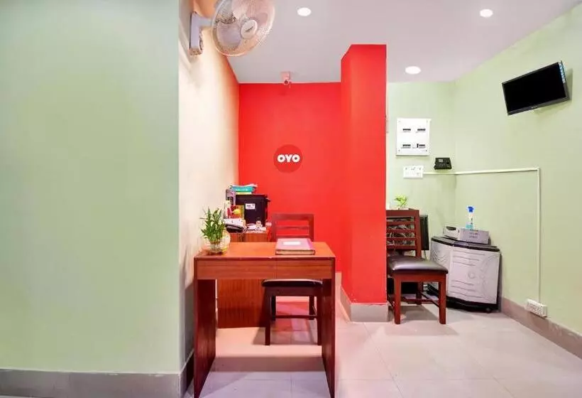 هتل Oyo Tower Shanavi Inn
