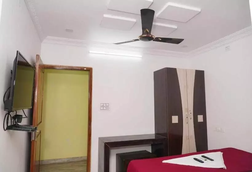 ホテル Sea Side Guest House Vizag