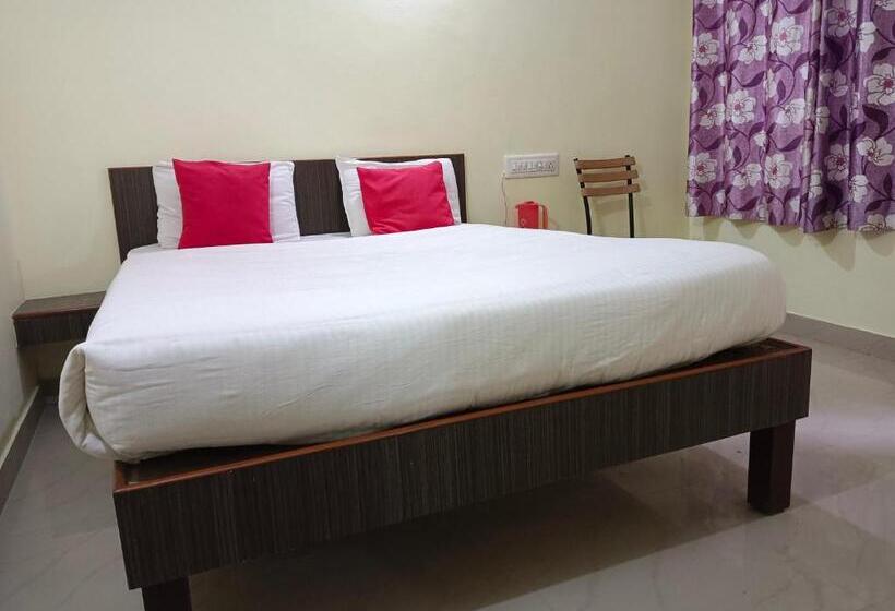 فندق Vishnu Residency