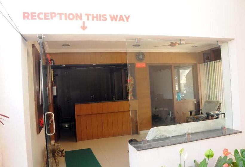 فندق Vishnu Residency