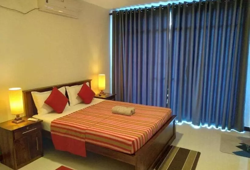 ペンション Cozy Homestay Kandy