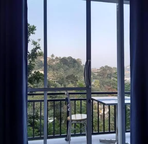 ペンション Cozy Homestay Kandy