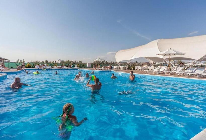 променад Maxxsea