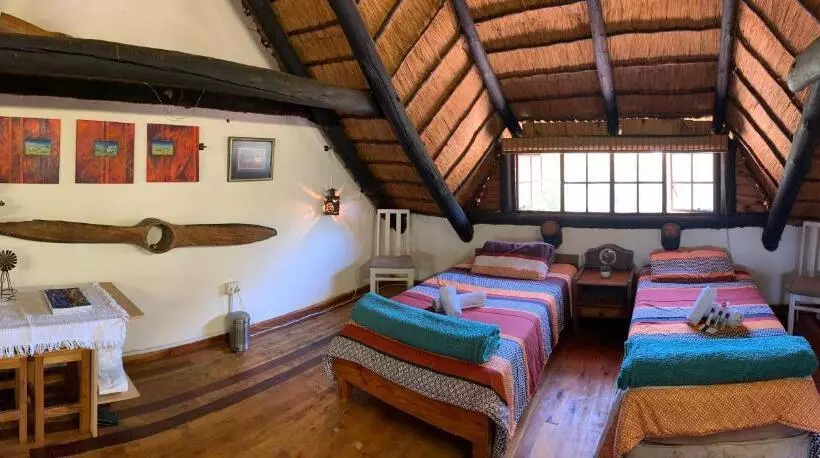 Aamiaismajoitus (B&B) Farm Vibes Guesthouse