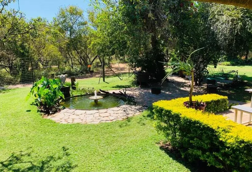 Aamiaismajoitus (B&B) Farm Vibes Guesthouse