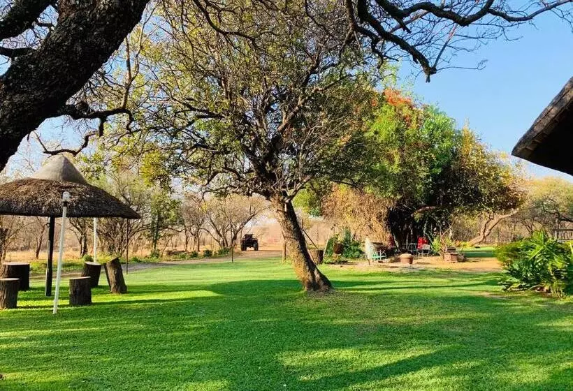 Aamiaismajoitus (B&B) Farm Vibes Guesthouse