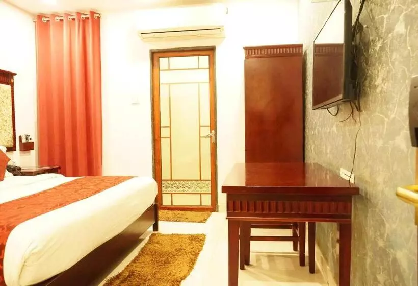 ホテル Eleven Heights ,bhopal