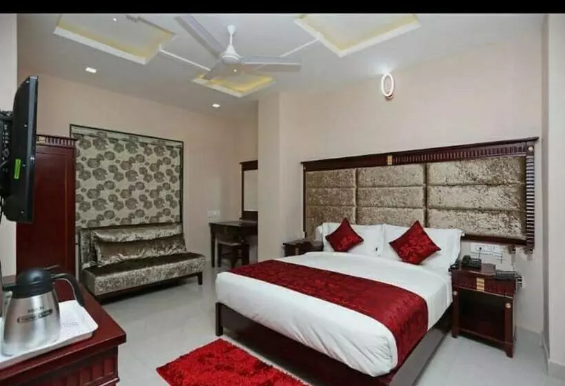 ホテル Eleven Heights ,bhopal