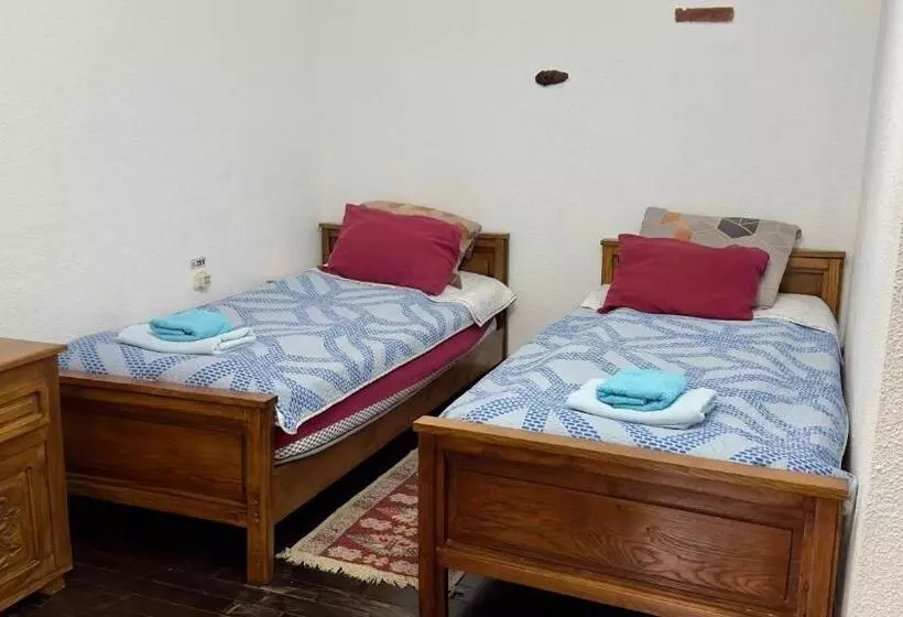 Hotelli Pensiunea San Pio Sabisa