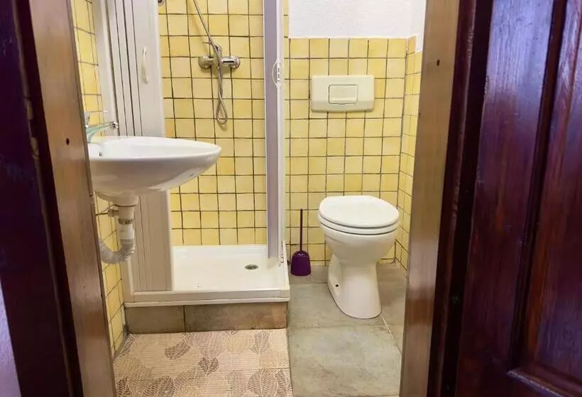 Hotelli Pensiunea San Pio Sabisa