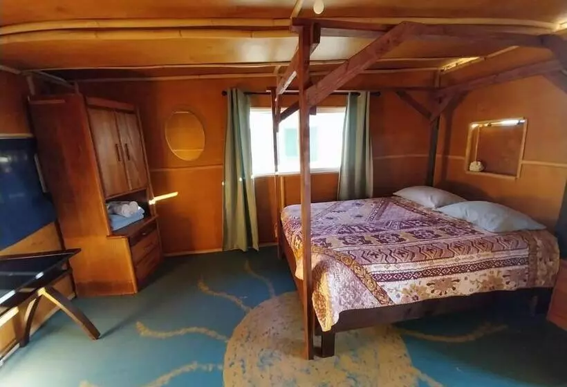 Open Gate Hostel Hawaii