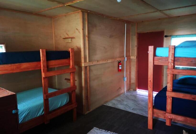 Open Gate Hostel Hawaii