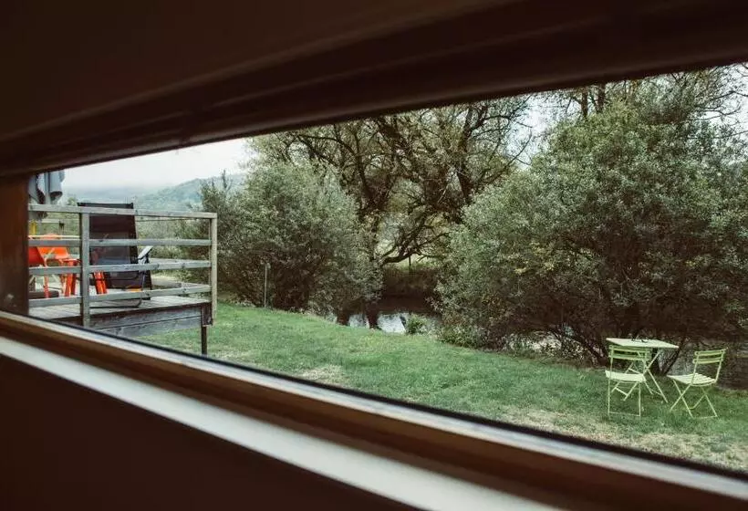 ベッドアンドブレックファースト La Cabane Du Pont De L Ignon Spa Hébergement Atypique Tout Confort En Bourgogne
