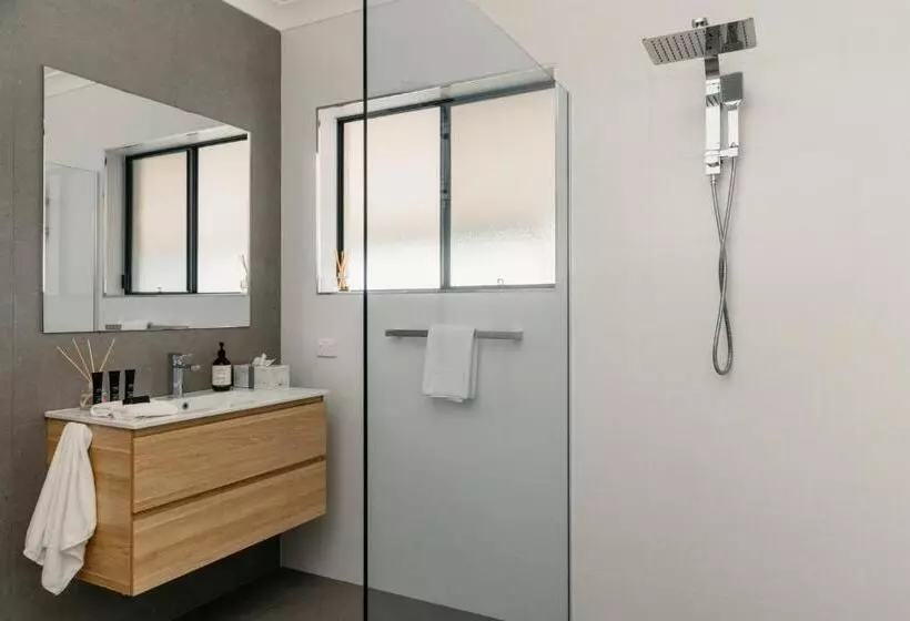 Aamiaismajoitus (B&B) Laurina Estate