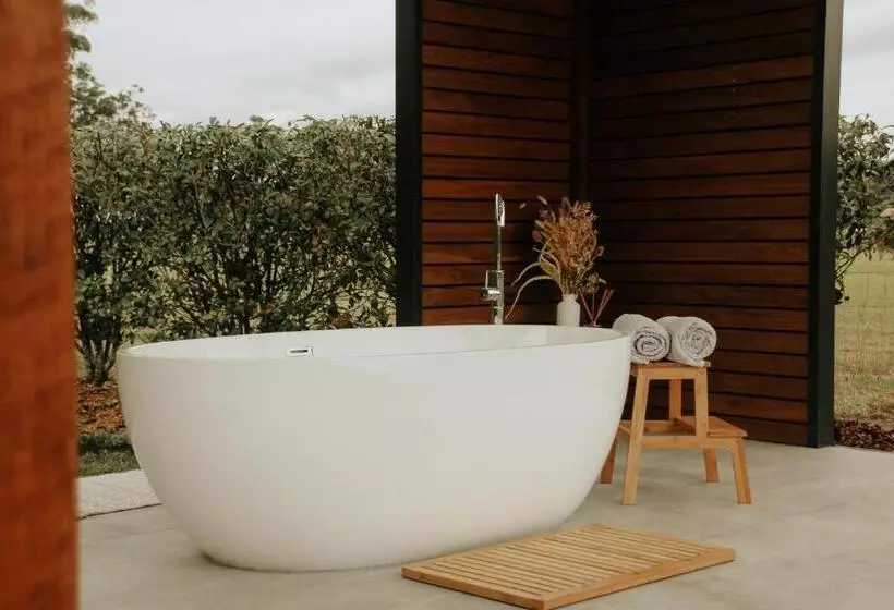 Aamiaismajoitus (B&B) Laurina Estate