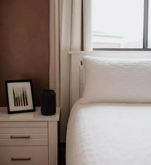 Aamiaismajoitus (B&B) Laurina Estate