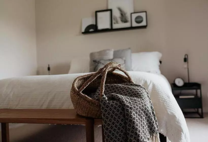 Aamiaismajoitus (B&B) Laurina Estate