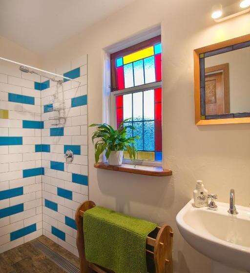 Nocleg ze śniadaniem Mountain Yurt, Stunning Views, Near Wanaka