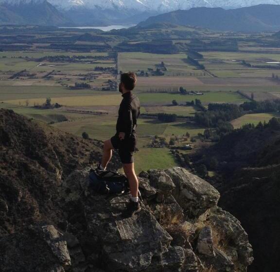 Nocleg ze śniadaniem Mountain Yurt, Stunning Views, Near Wanaka