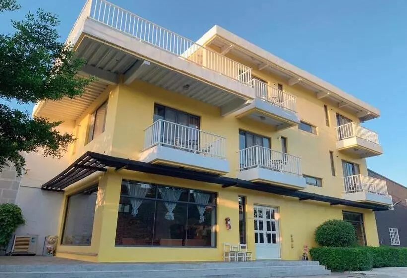 تختخواب و صبحانه My Home 51 6