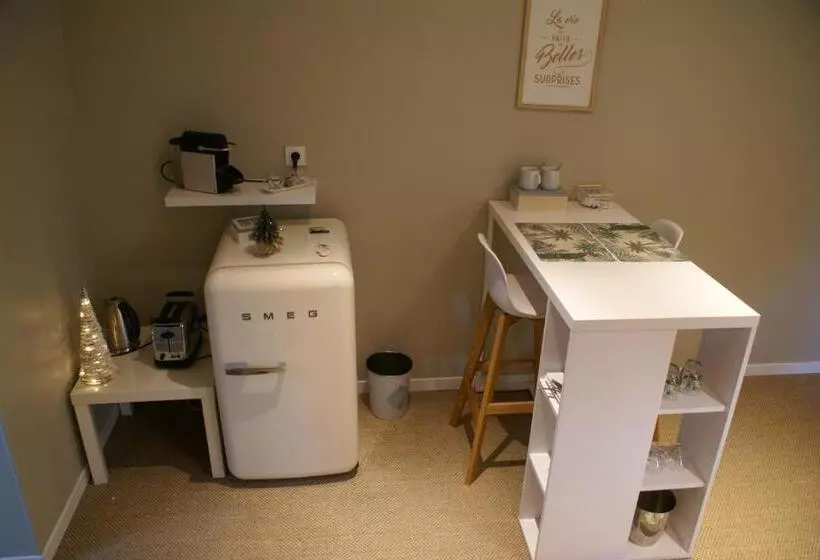 ベッドアンドブレックファースト Magnifique Suite Avec Jacuzzi Privatif