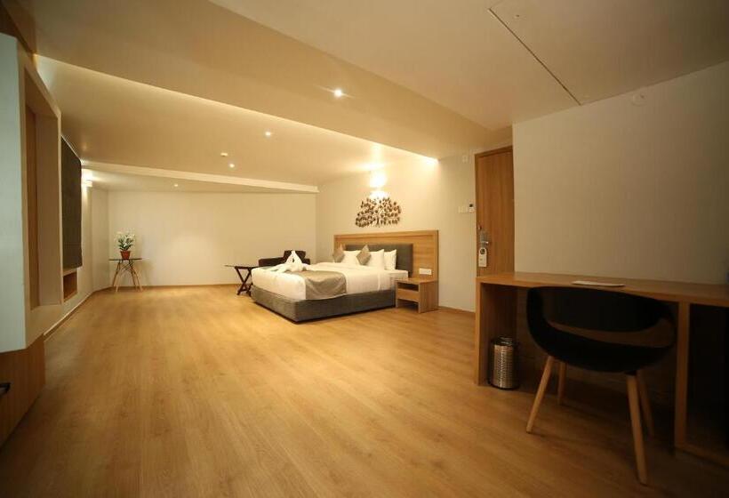 هتل Native Inn By Heda Hospitality