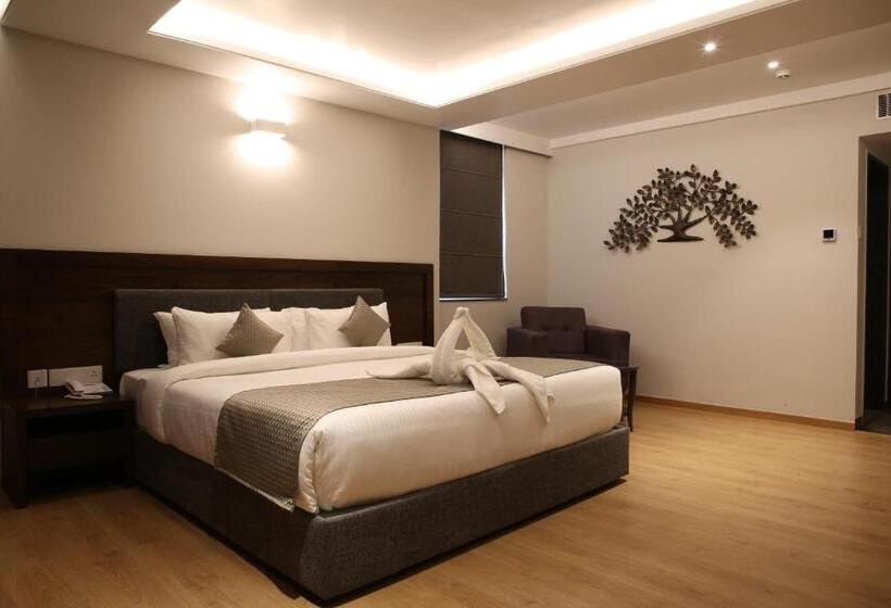 هتل Native Inn By Heda Hospitality