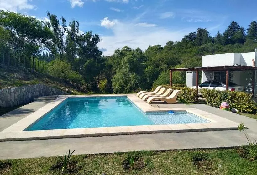 La Isla , Cabañas