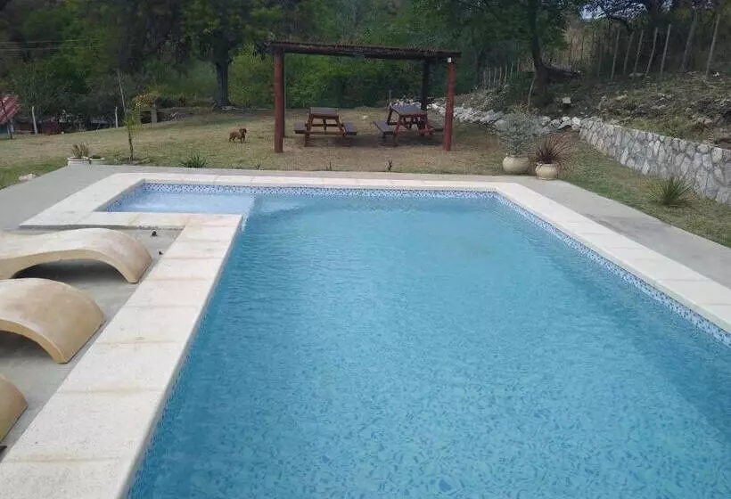 La Isla , Cabañas