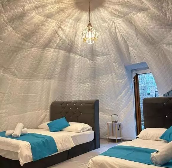 Majatalo Dnamie Glamping   Lux Tent