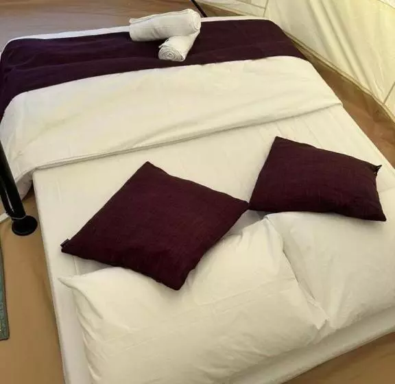 Majatalo Dnamie Glamping   Lux Tent