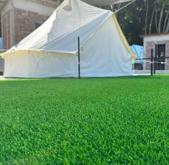 Majatalo Dnamie Glamping   Lux Tent