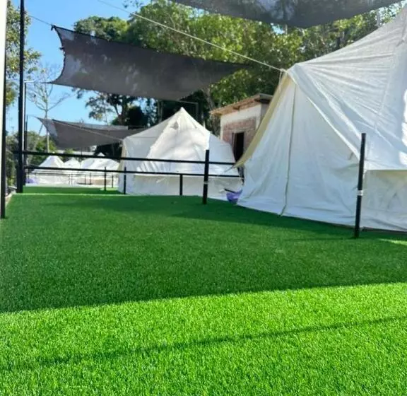 Majatalo Dnamie Glamping   Lux Tent