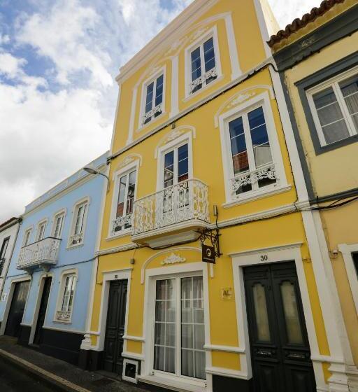 Azor International Hostel