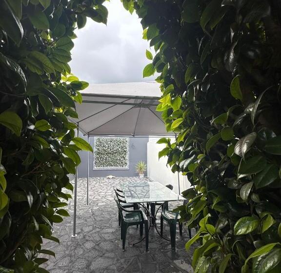 Azor International Hostel