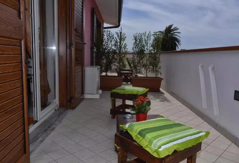 Aamiaismajoitus (B&B) La Tana Del Gattopardo