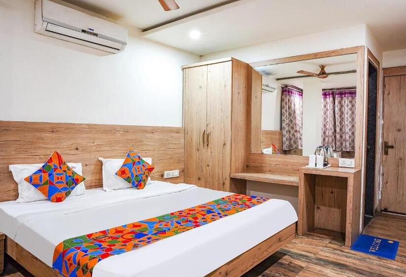 Fabhotel Ashirwad Regency