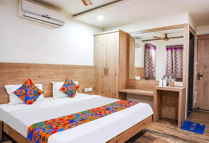 Fabhotel Ashirwad Regency