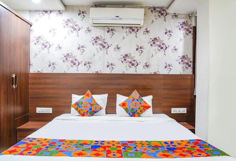 Fabhotel Ashirwad Regency