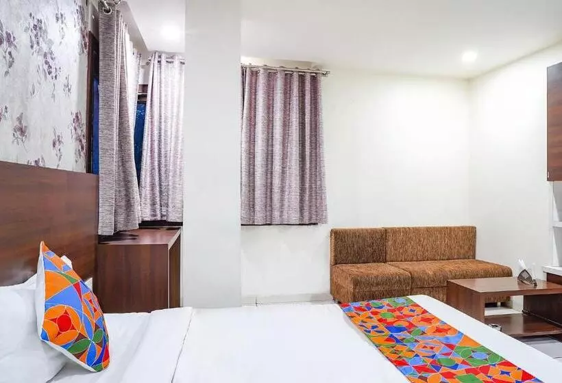 Fabhotel Ashirwad Regency