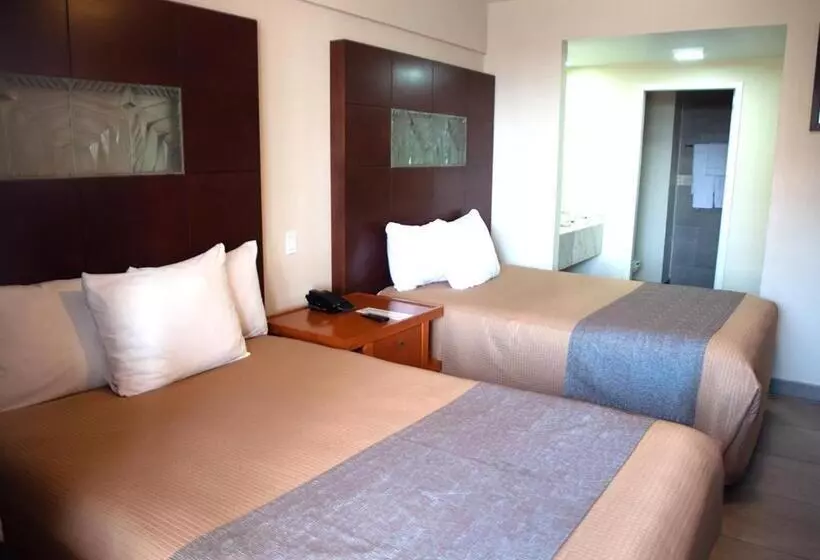 Hotelli Del Mar Inn Rosarito